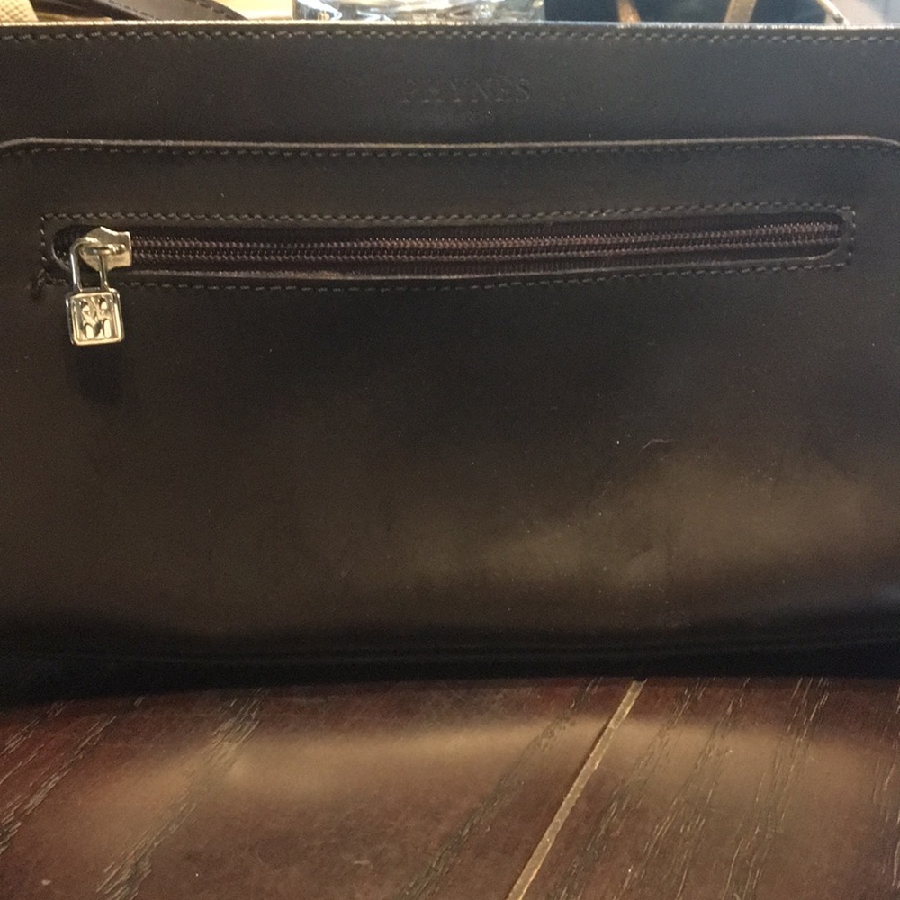 Phynes purse